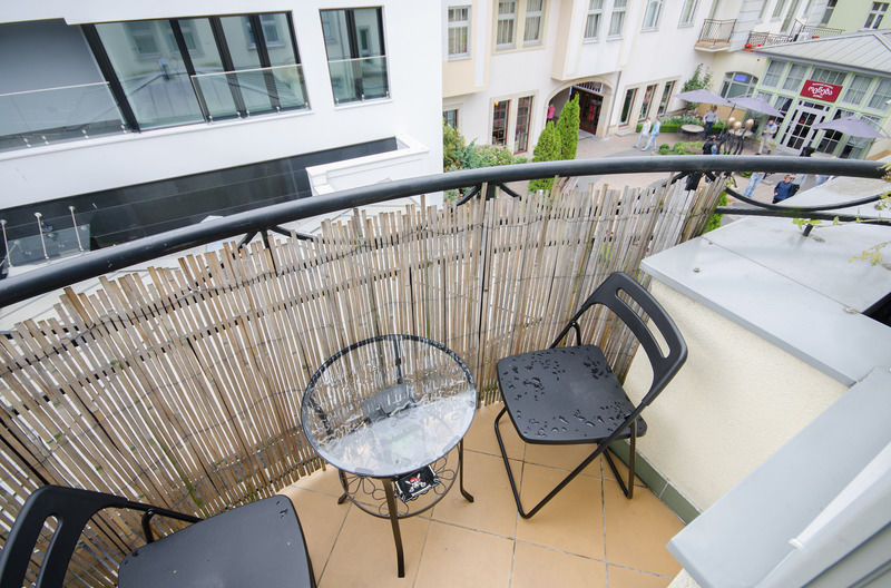 Dom & House - Apartments Port Monte Cassino Sopot Bagian luar foto